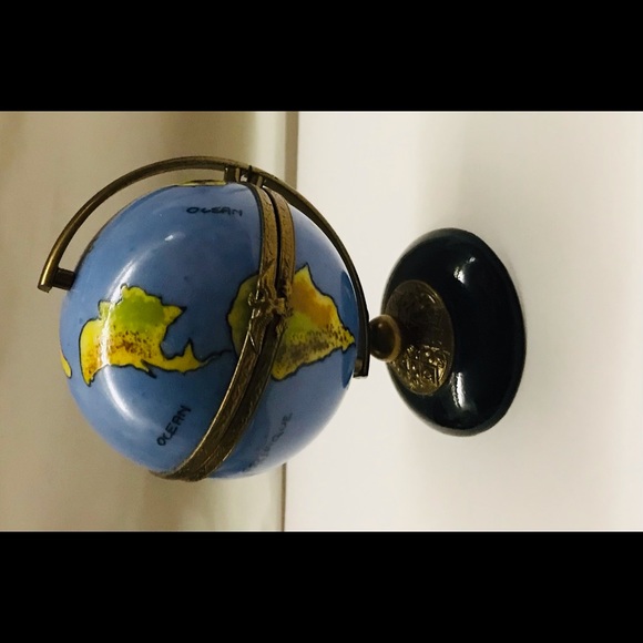 Limoges World Globe on Stand Gold Plated Hand Crafted Signed HF Original… - Picture 1 of 16